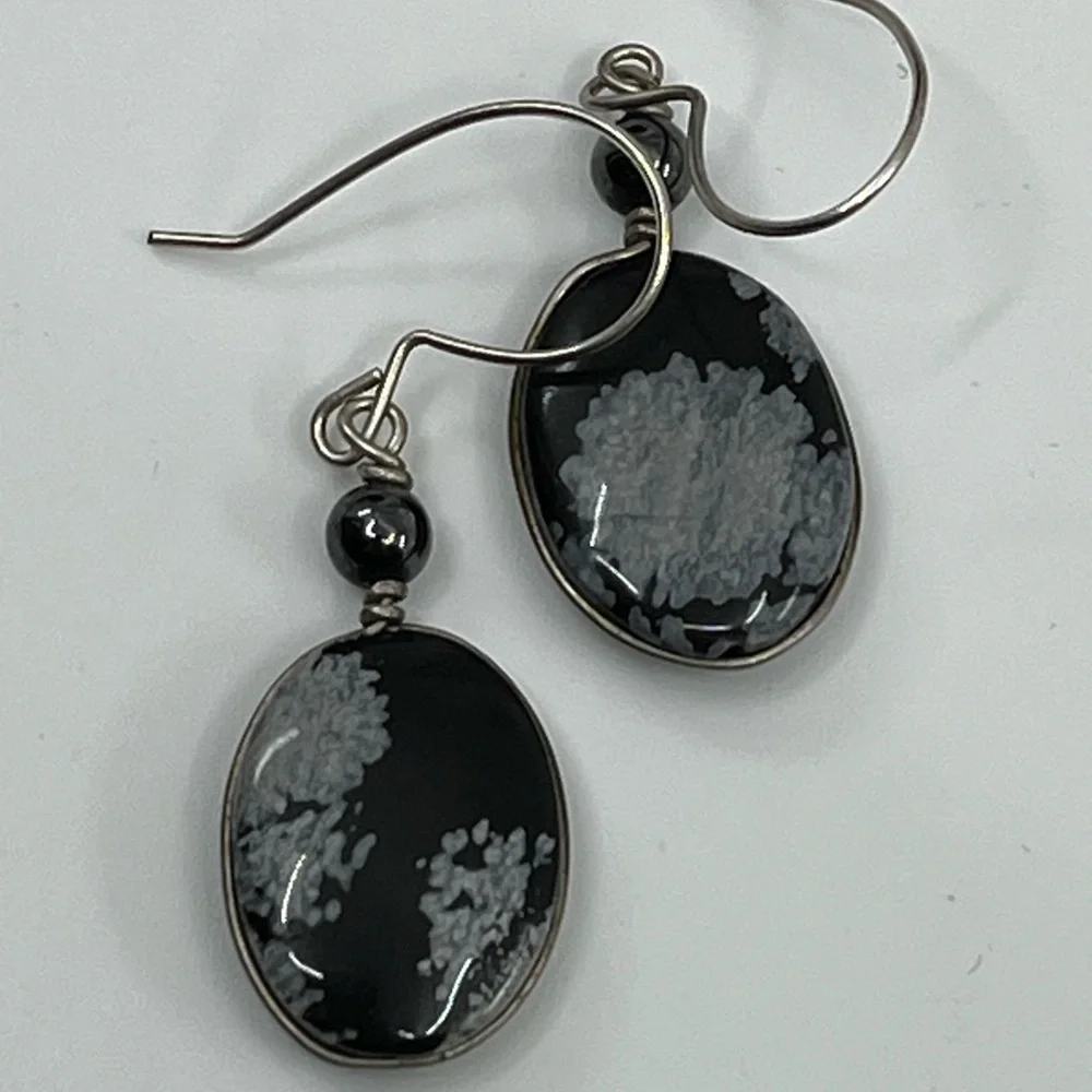 Handmade Vintage 1990's Snowflake Obsidian & Black Pearl Earrings - Picture 8 of 16